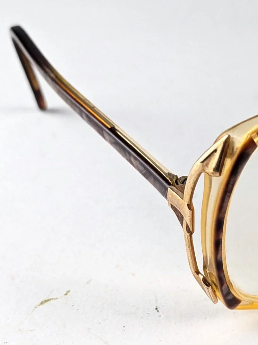 Vintage Sarah Coventry Women's Bifocal Glasses w/ Mother of Pearl Accent